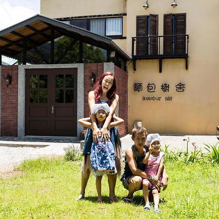 麵包樹舍 Breadfruit B&B 光復郷 エクステリア 写真
