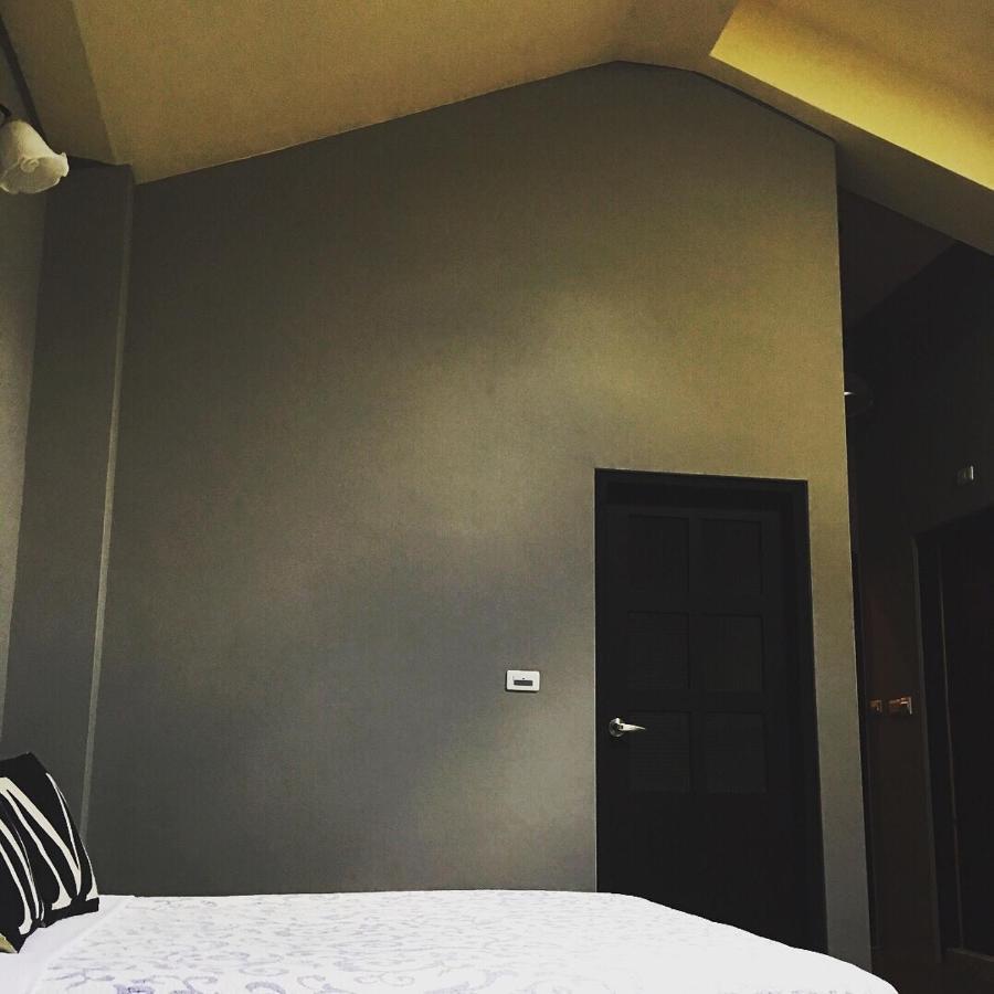 麵包樹舍 Breadfruit B&B 光復郷 エクステリア 写真